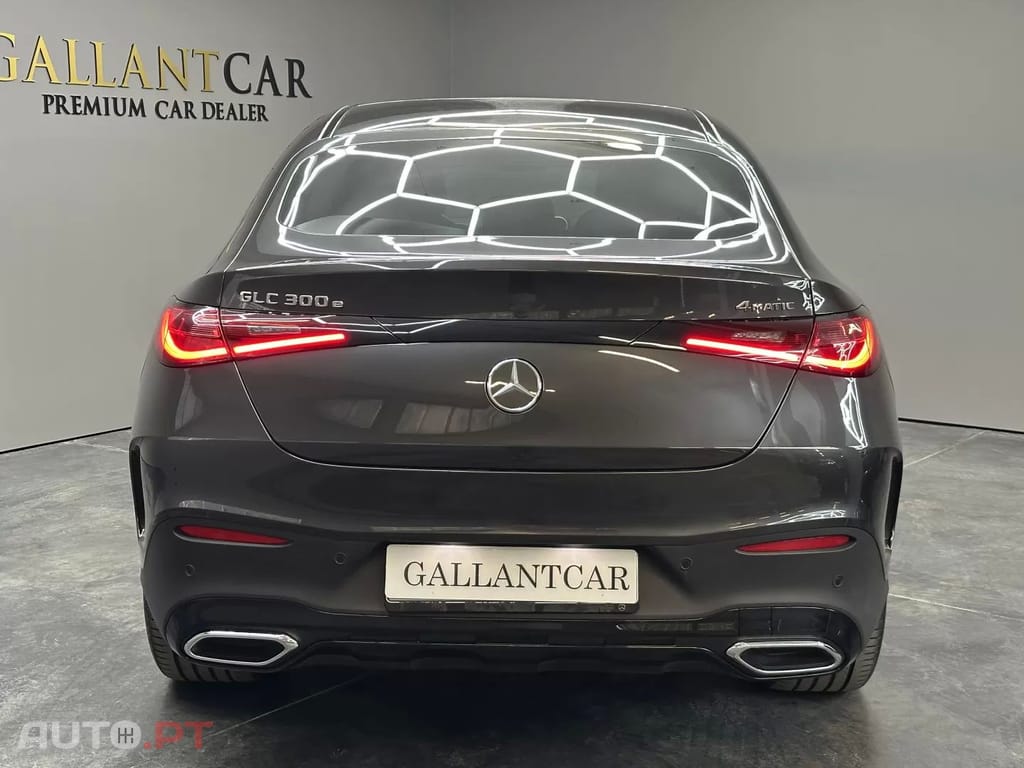 Mercedes-Benz GLC 300  E Coupe 4matic 9g  Tronic Amg Line Advanced