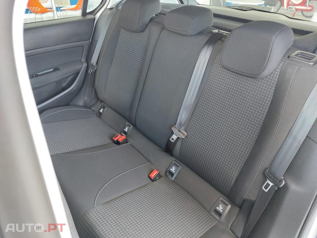 Peugeot 308 1.5 BlueHDi Business Line