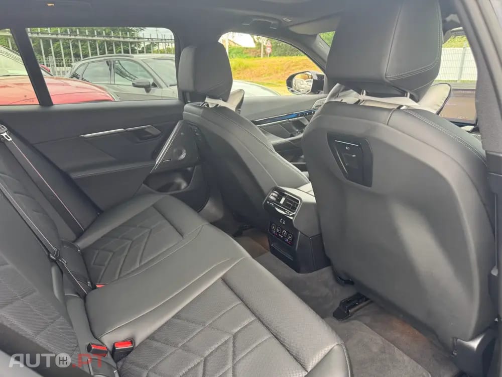 BMW i5 M60