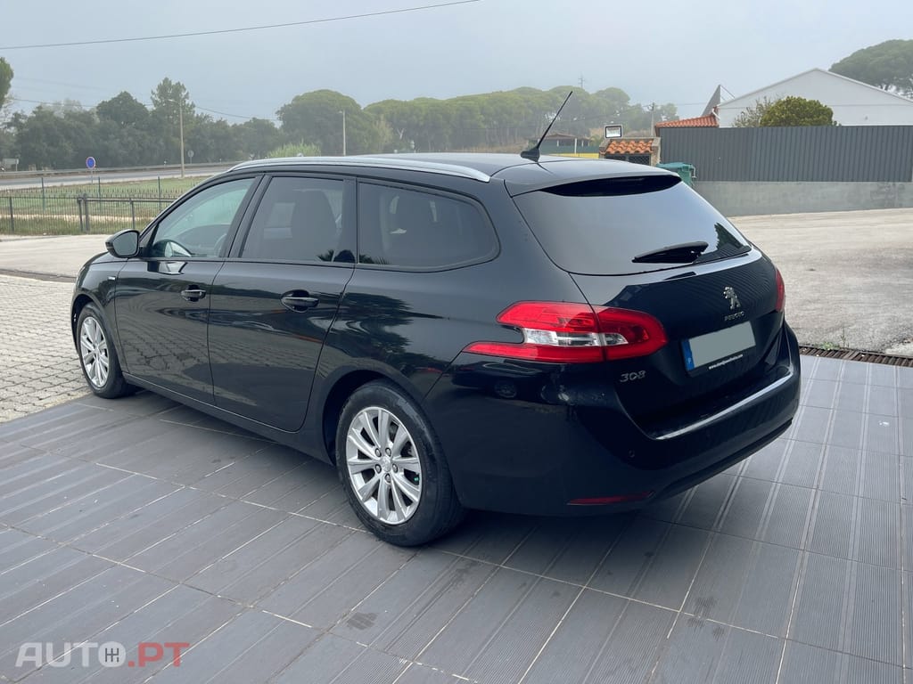 Peugeot 308 1.5 BlueHDi Style