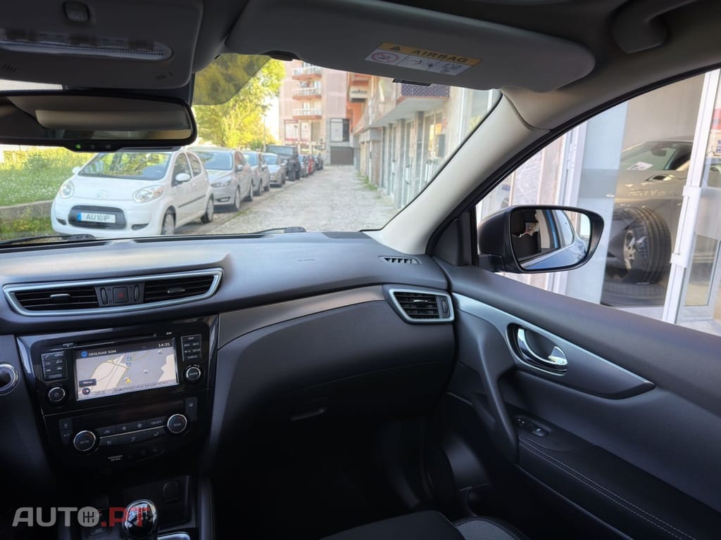 Nissan Qashqai 1.5 dCi Tekna Premium 17 129g