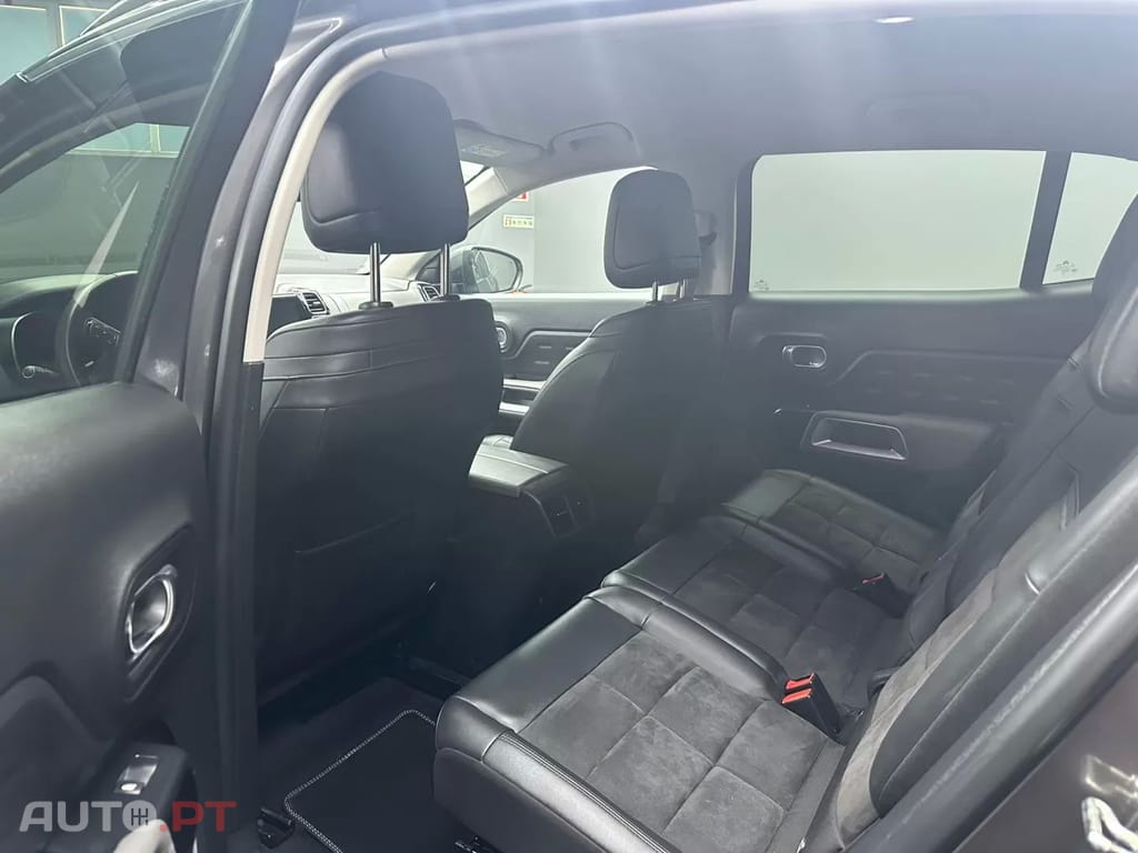 Citroen C5 Aircross 1.6i Plug-in