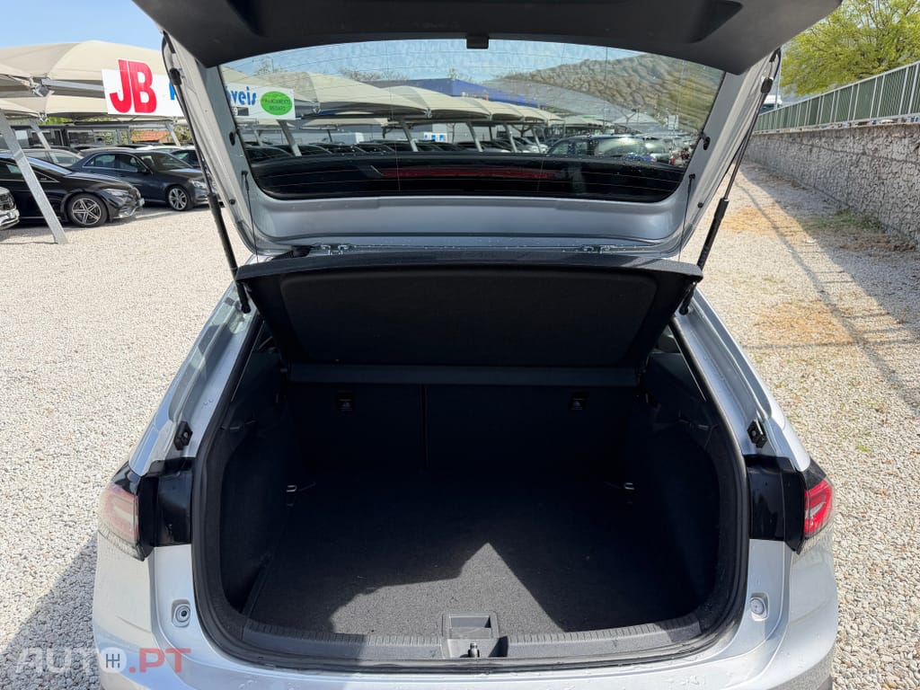 Volkswagen Taigo 1.0 TSI