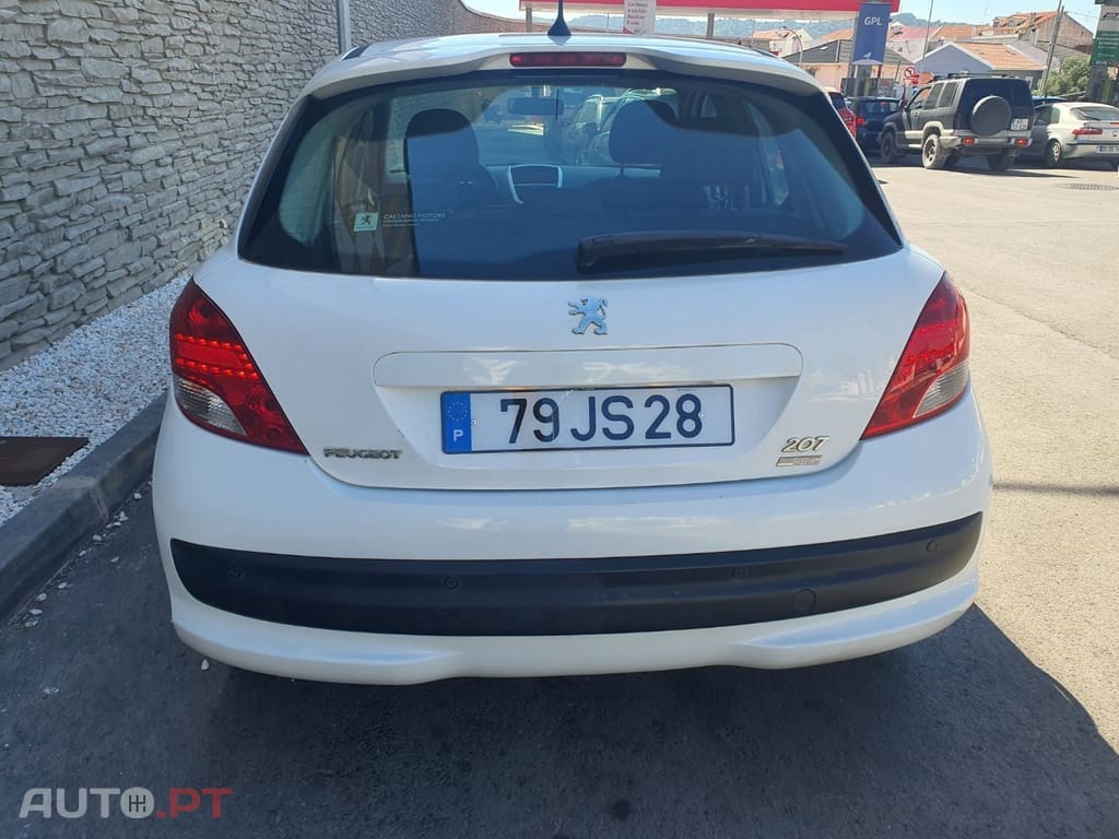 Peugeot 207 1.6 HDi 99g