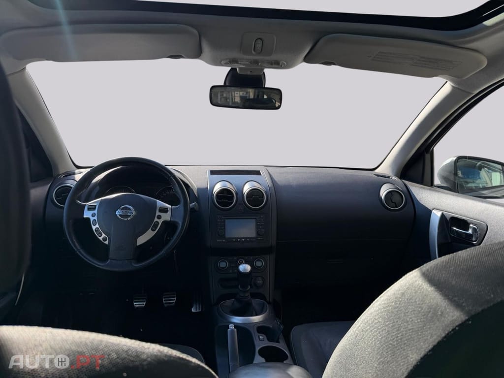 Nissan Qashqai 1.5 dci tekno