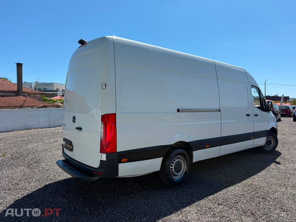 Mercedes-Benz Sprinter EXTRA LONGA