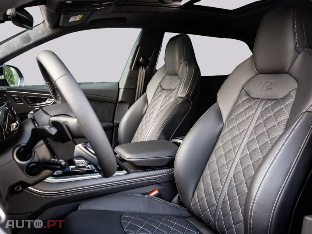 Audi Q8 TFSI e Competition I.V.A DEDUTIVEL 