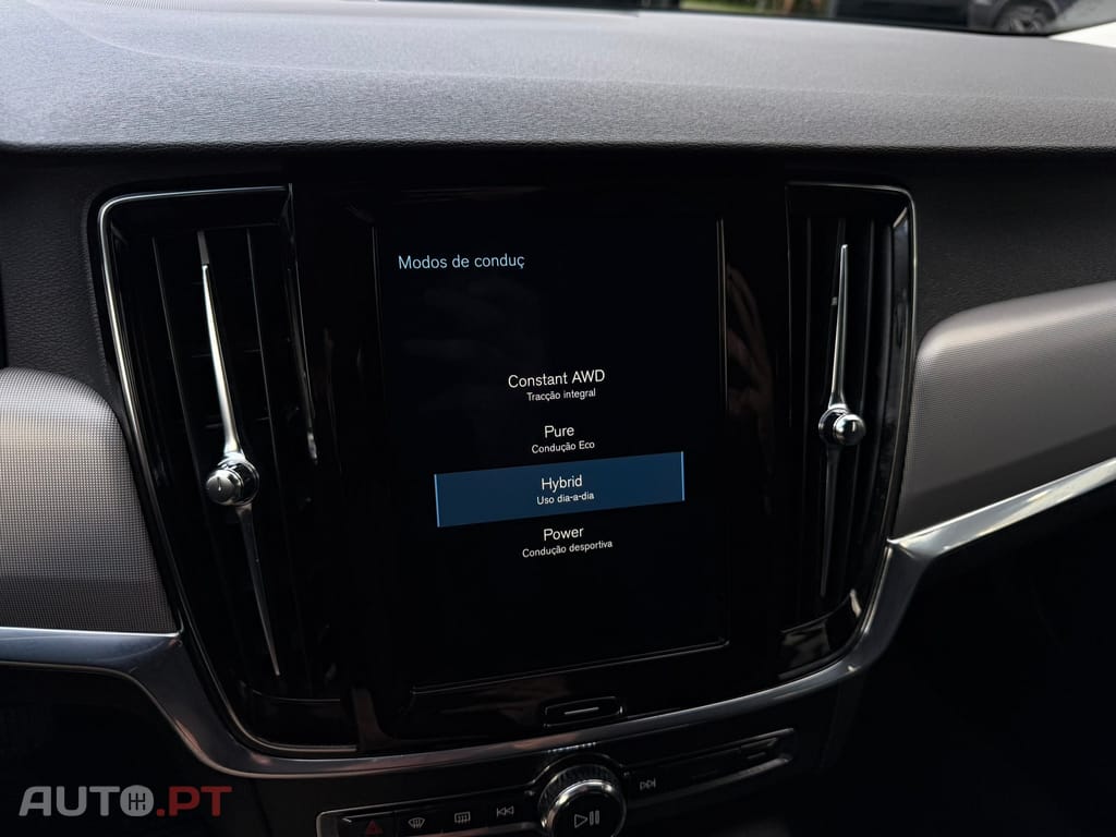 Volvo V90 2.0 T8 PHEV Inscription AWD