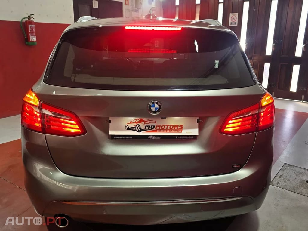 BMW 216 d Line Luxury