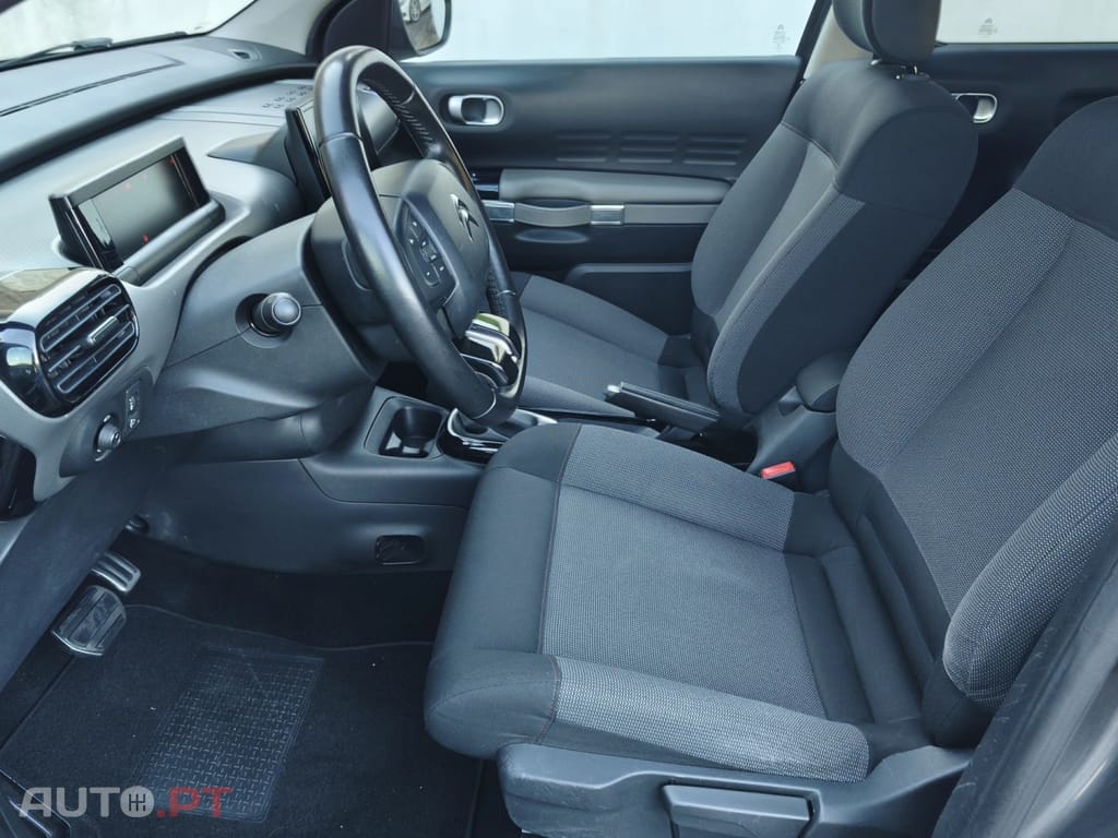 Citroen C4 Cactus 1.2 PureTech Shine EAT6