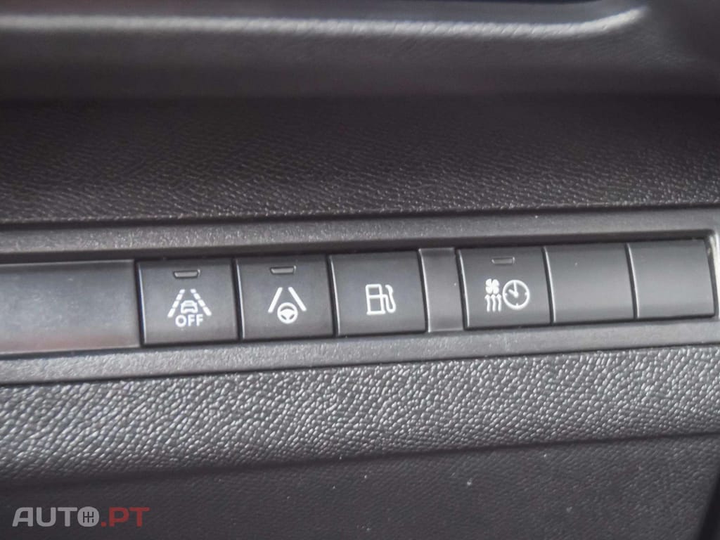 Peugeot 3008 1.6 Hybrid GT e-EAT8