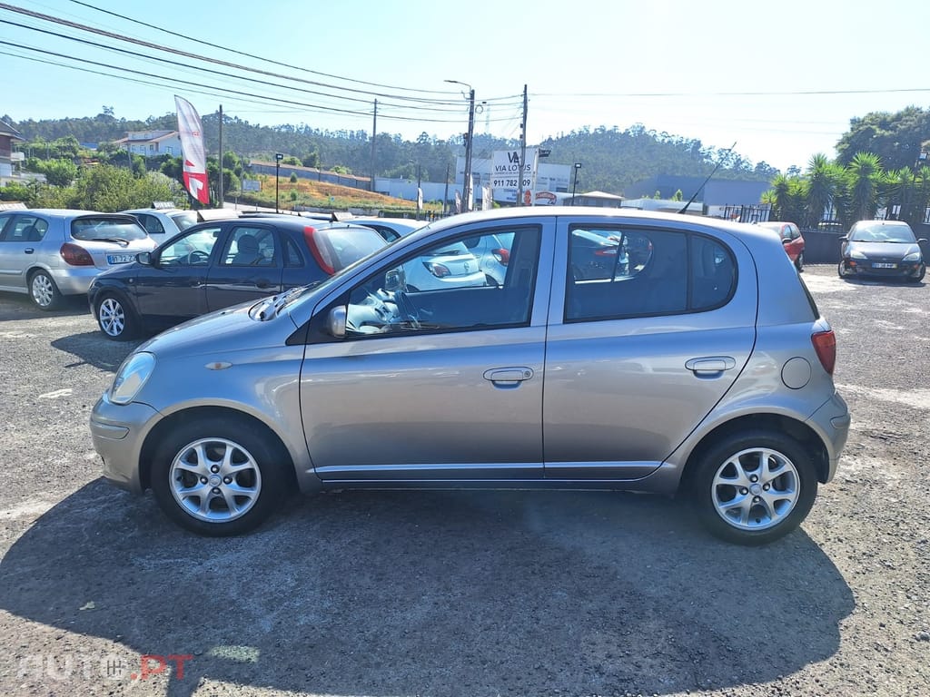 Toyota Yaris 1.0 Sol