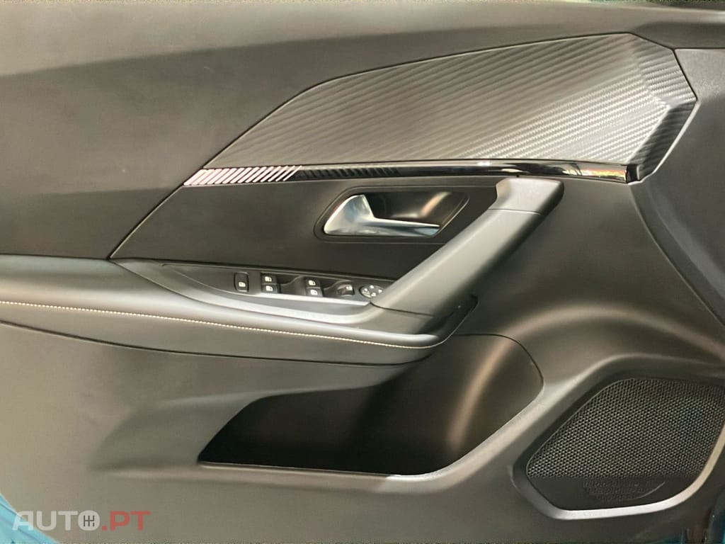 Peugeot E-2008 54 kWh Allure