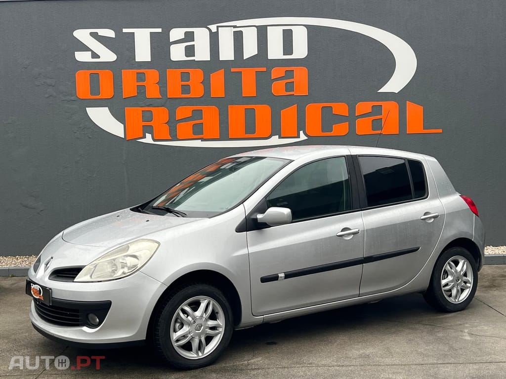 Renault Clio 1.2 16V Confort