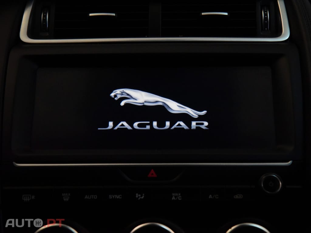 Jaguar E-Pace 2.0 i4D
