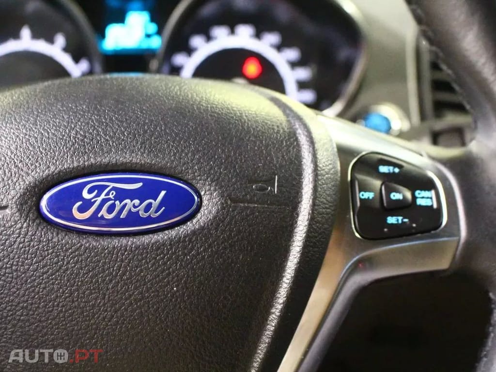 Ford EcoSport 1.0 STCi Titanium