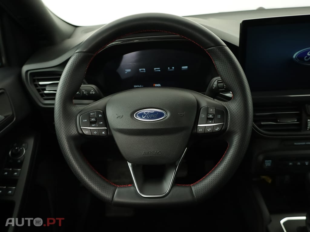 Ford Focus Focus SW 1.0 EcoBoost MHEV ST-Line X Aut.