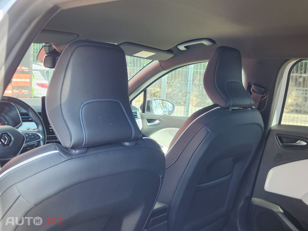 Renault Clio 1.6 E-Tech Intens