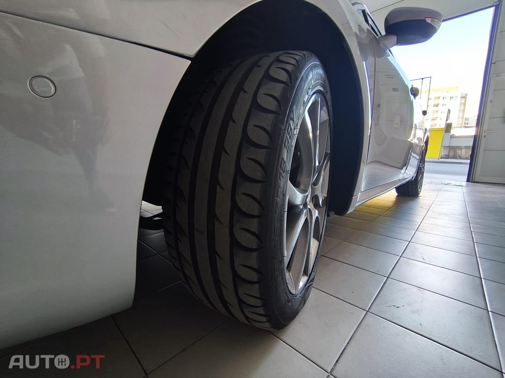 Peugeot 508 SW 2.0 BlueHDi Allure J18