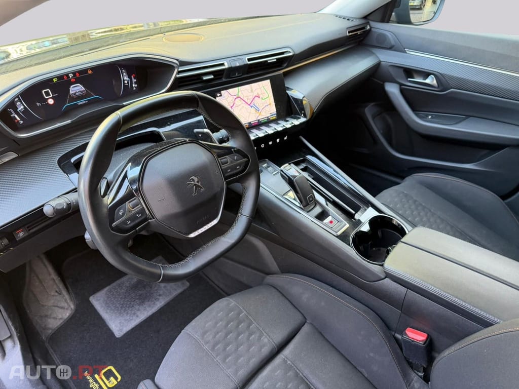 Peugeot 508 SW 1.2 EAT8 Business — fotografia 9
