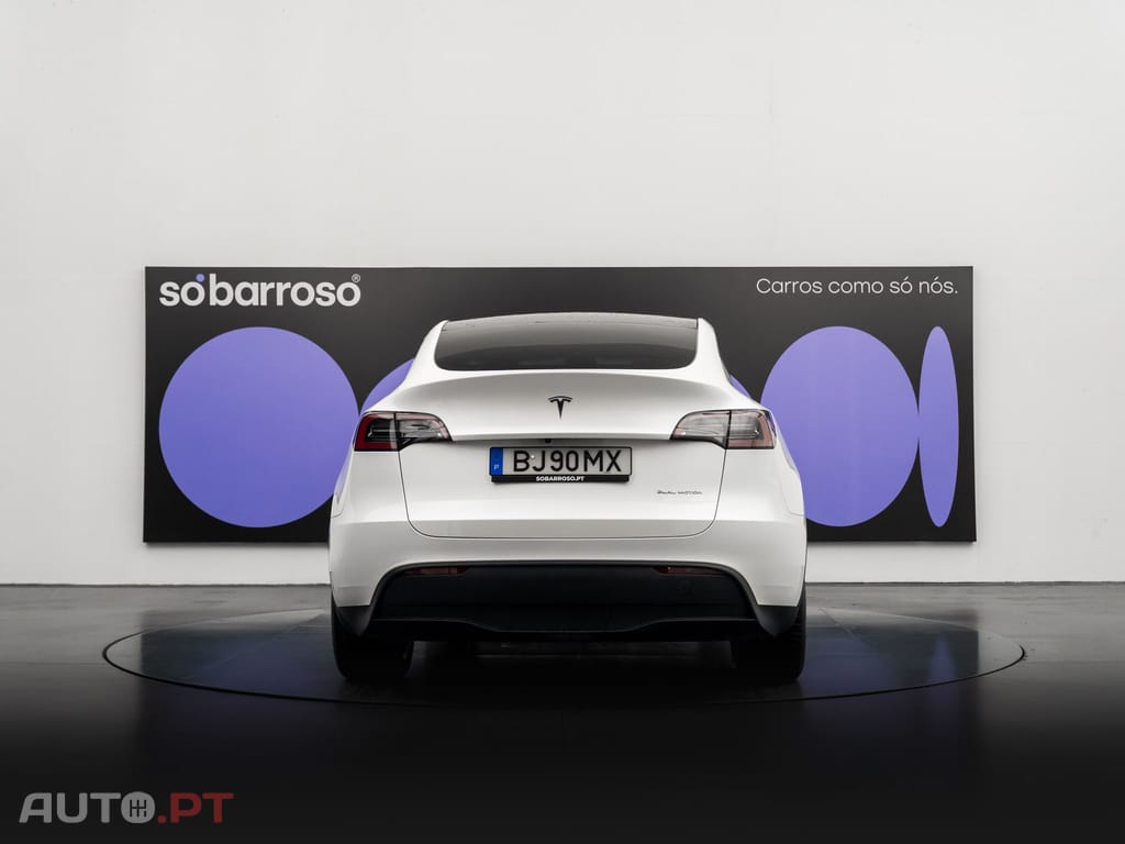 Tesla Model Y Long Range Tração Integral