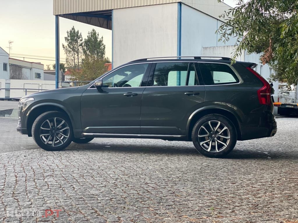 Volvo XC90 2.0 D4 Momentum