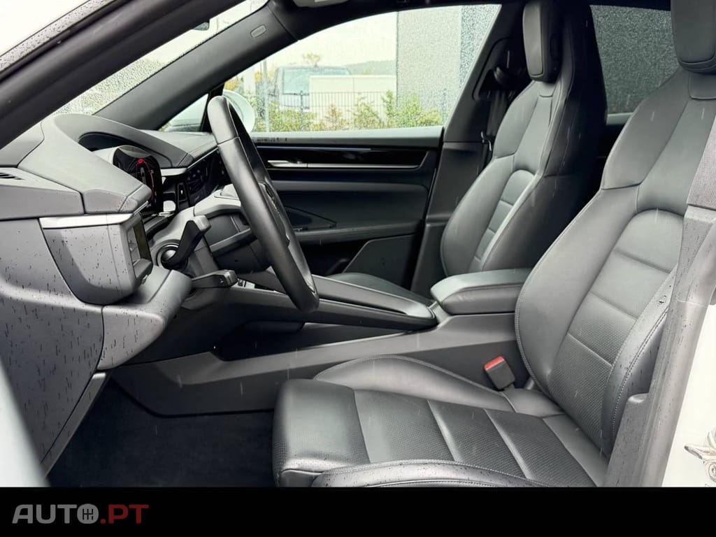 Porsche Macan Standard
