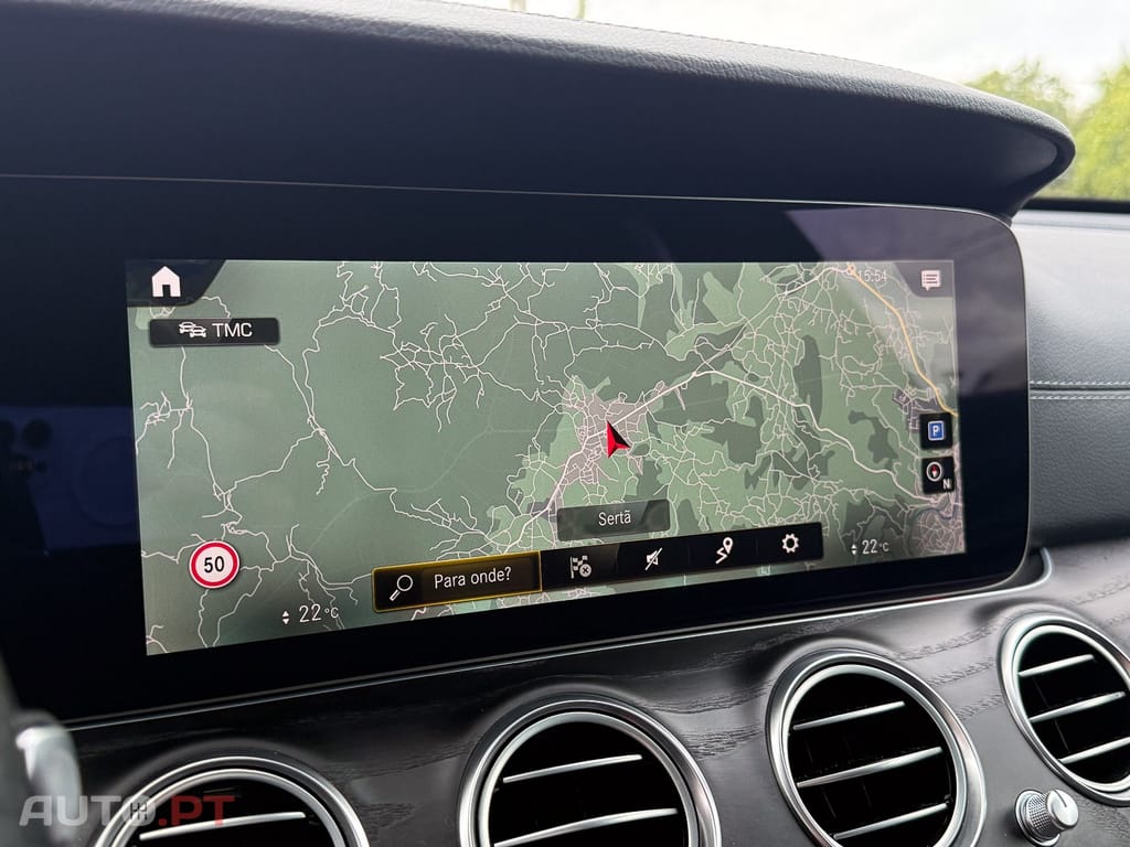 Mercedes-Benz E 300 de T 9G-TRONIC AMG Line