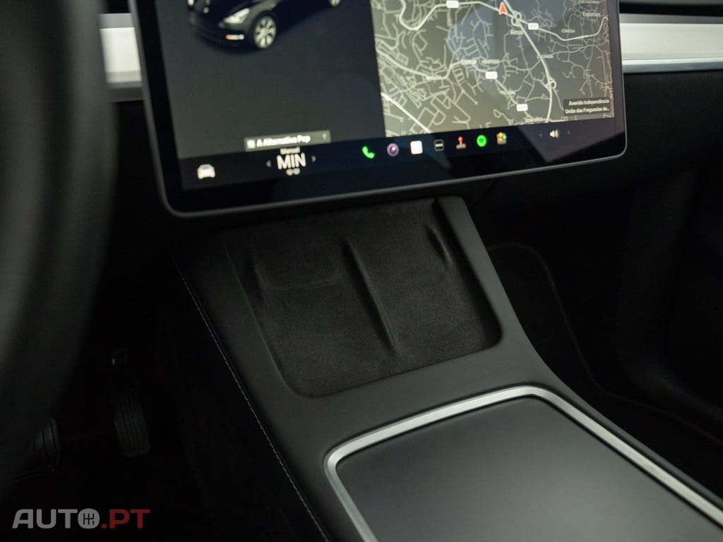 Tesla Model Y Long Range Tração Integral