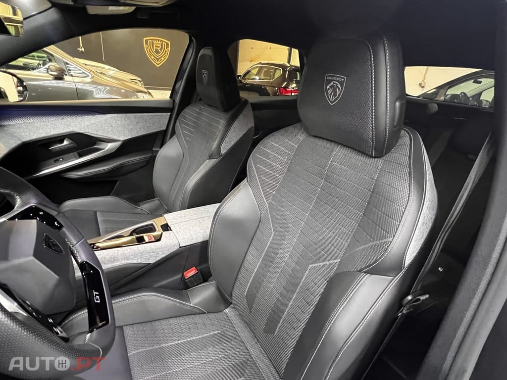 Peugeot E-3008 73 kWh GT
