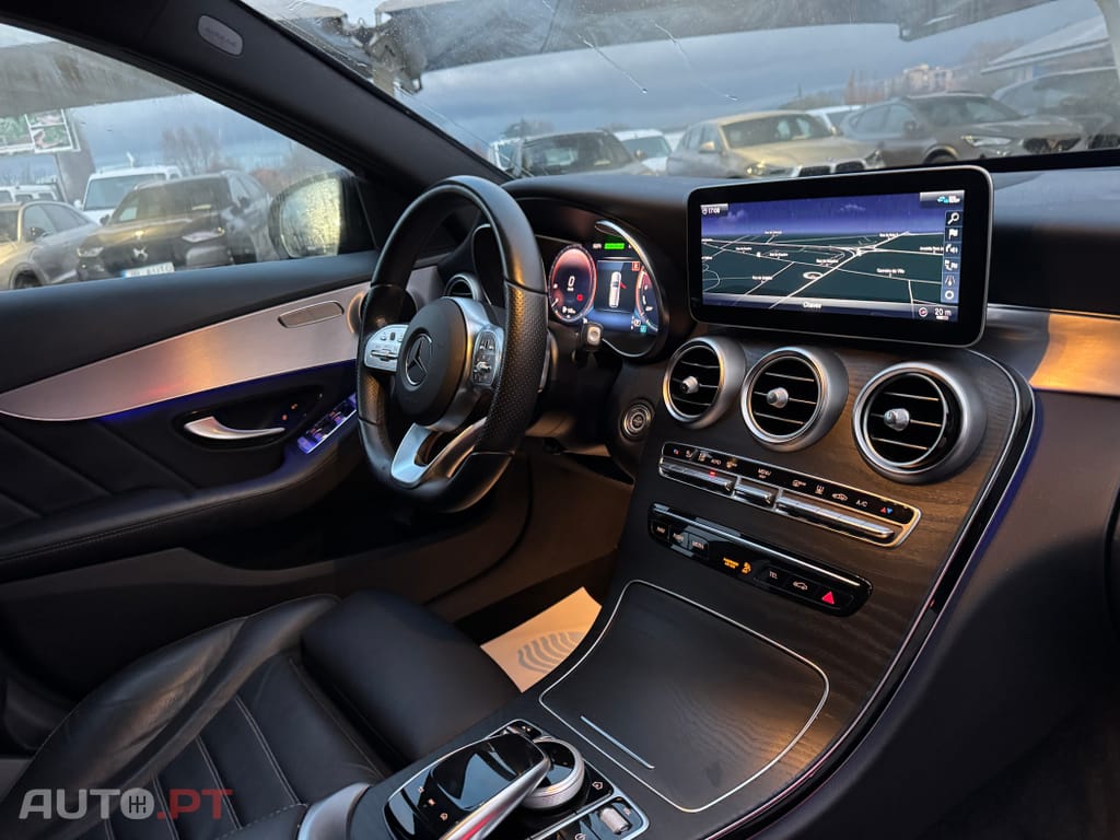 Mercedes-Benz C 300 de AMG Line