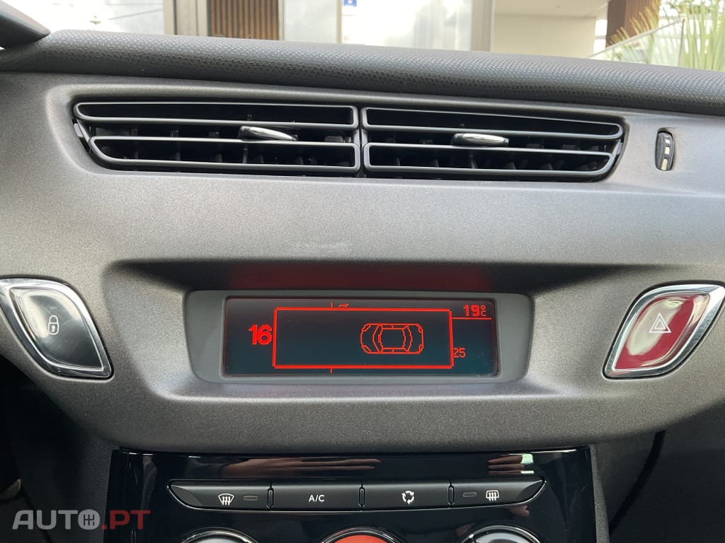 Citroen C3 1.2 PureTech Attraction