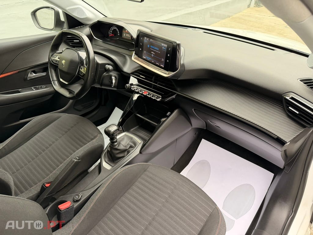 Peugeot 208 1.5 HDI Active 102cv