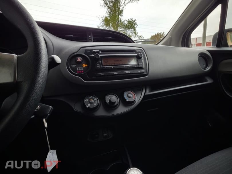 Toyota Yaris 1.0 VVT-i Comfort+P.Style