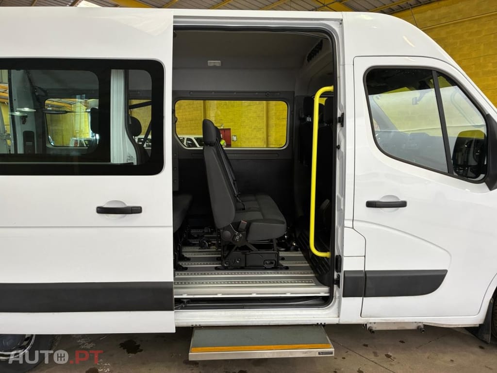 Renault Master 2.3 dCi L2H2