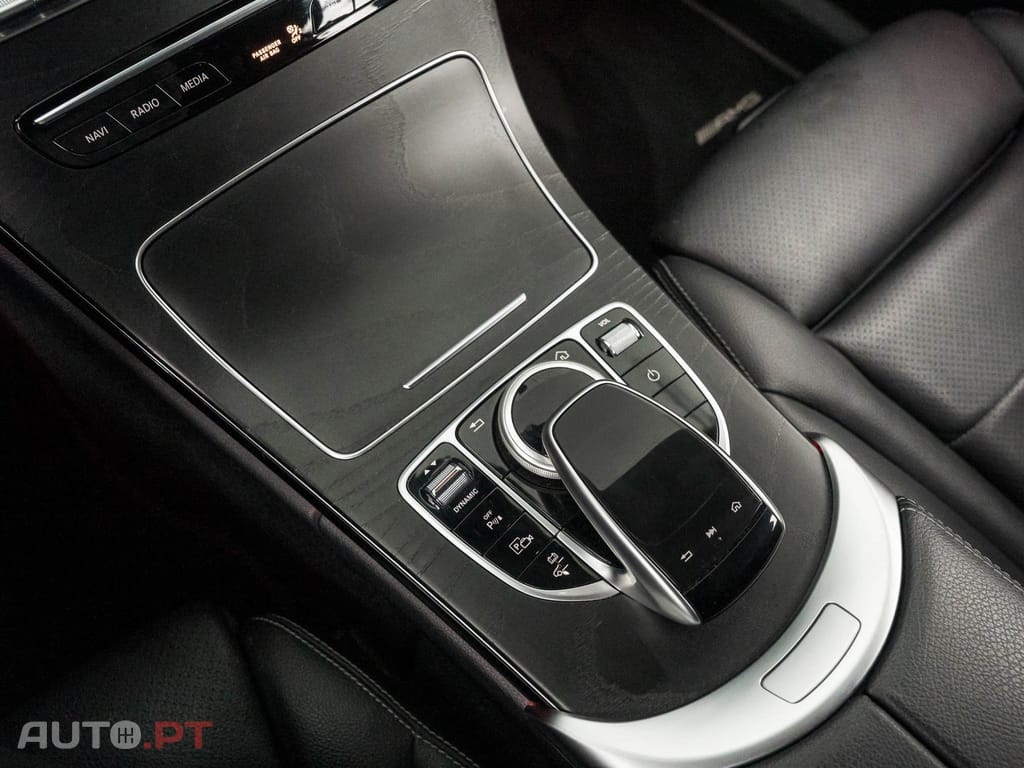 Mercedes-Benz C 300 de AMG Line