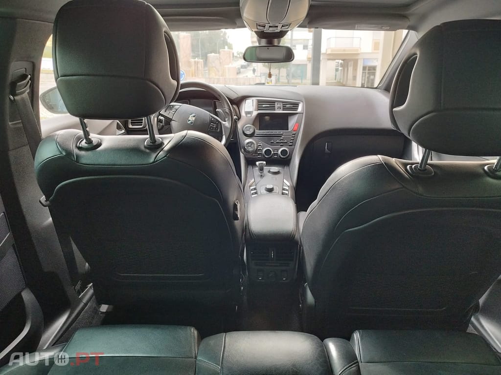 Citroen DS5 2.0 HDi Hybrid4 So Chic CMP6