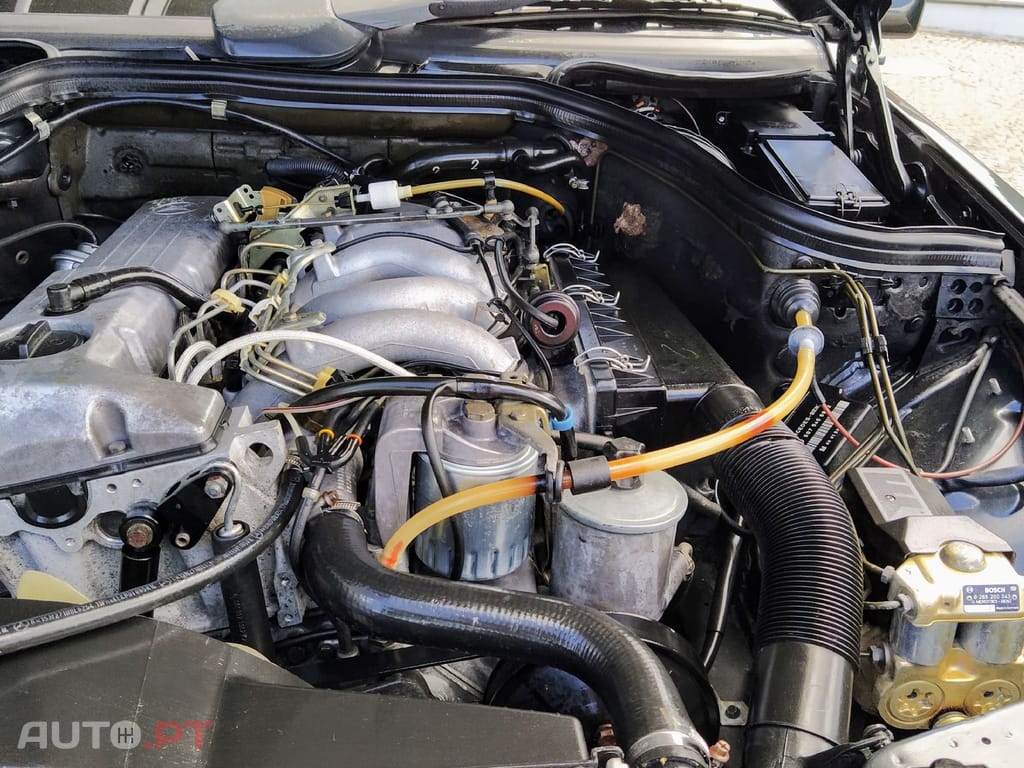 Mercedes-Benz 250 D