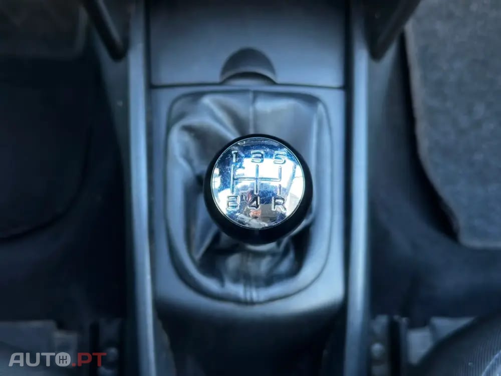 Peugeot 207 1.6 HDi Sport