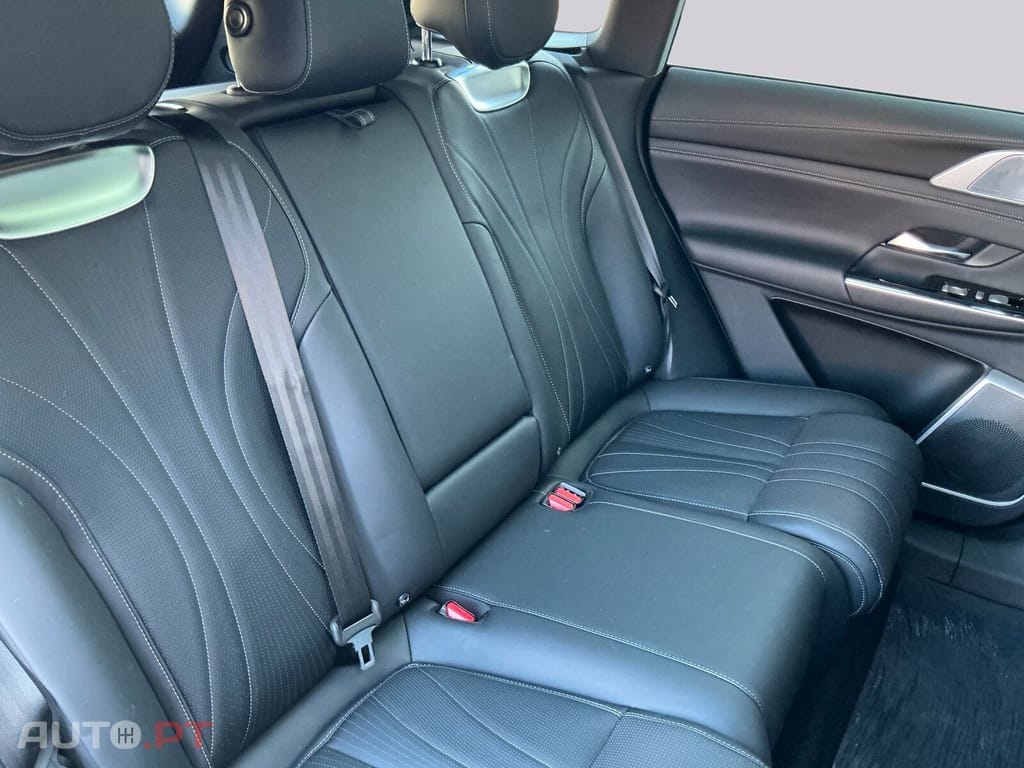 XPeng G9 I.V.A DEDUTÍVEL  AWD PerformanceMJ24
