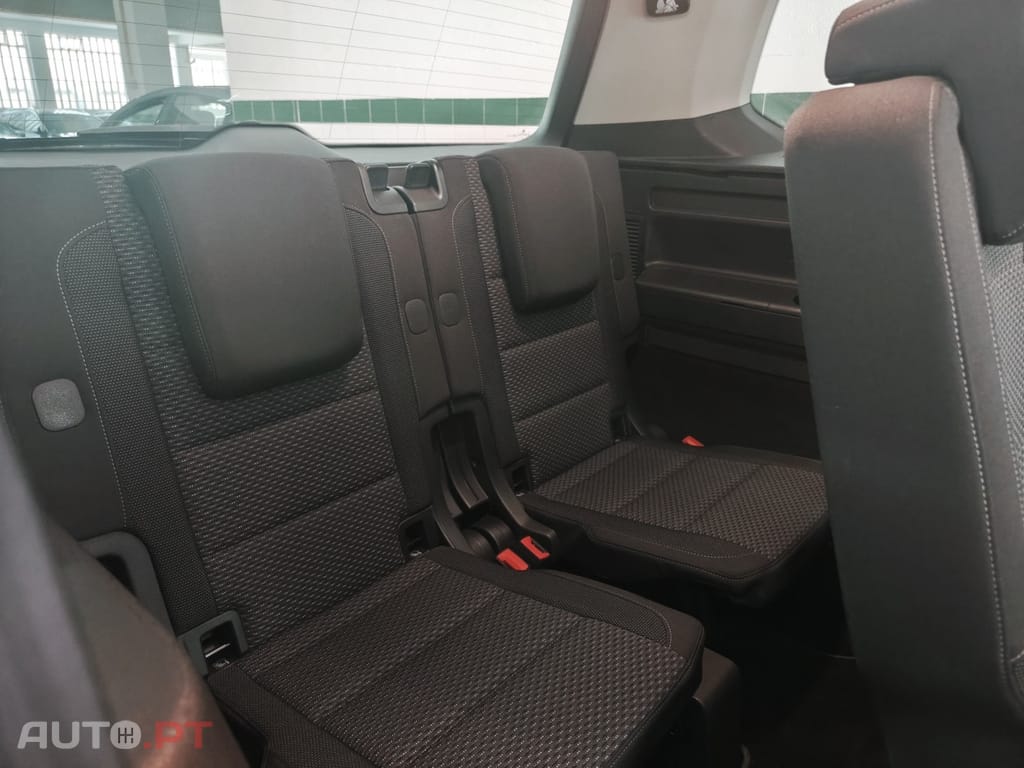 Volkswagen Touran 2.0 TDI Confortline DSG