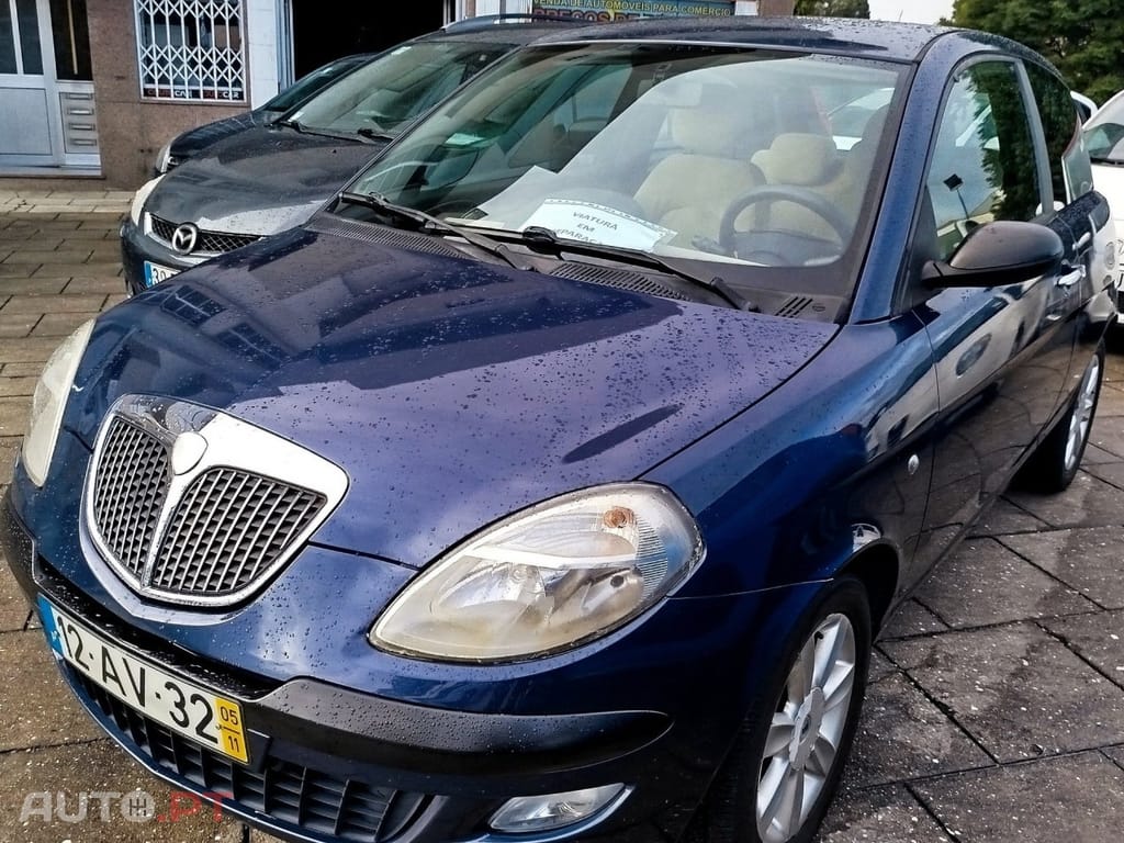 Lancia Ypsilon 1.2 16V Fashion