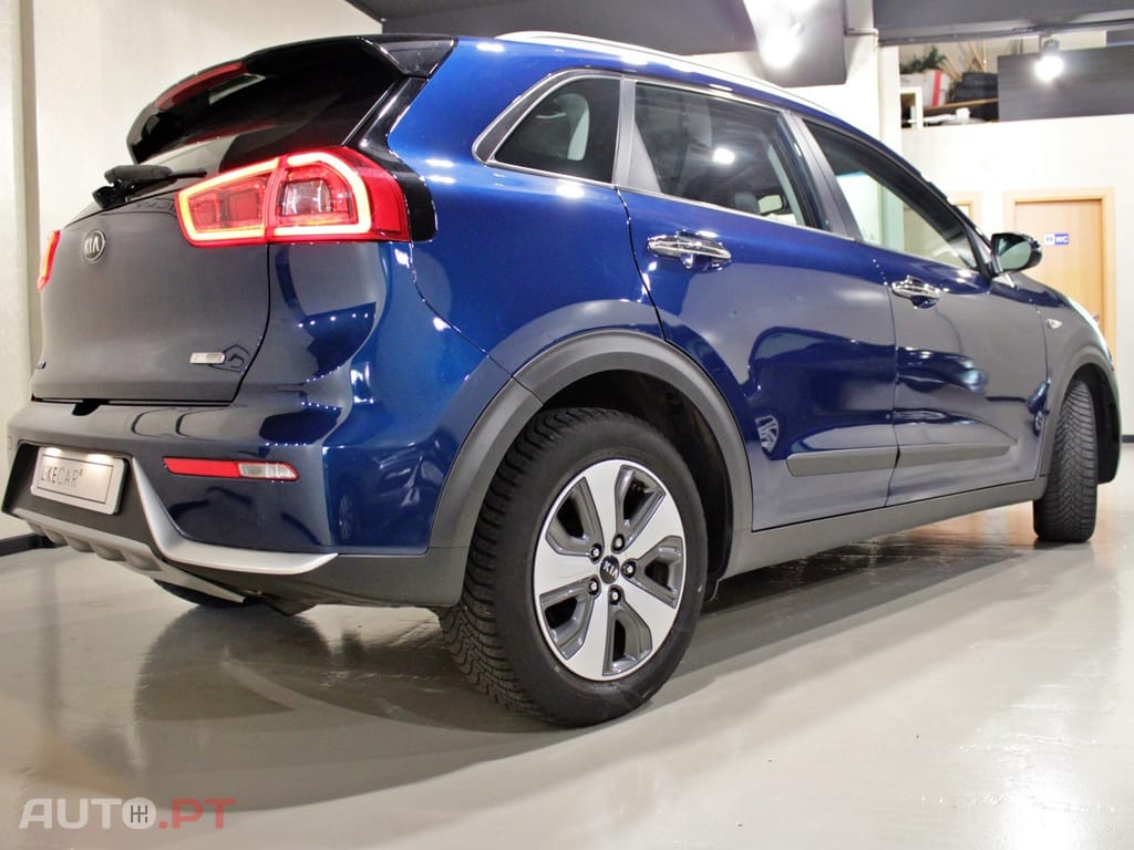 Kia Niro 1.6 GDi HEV Urban