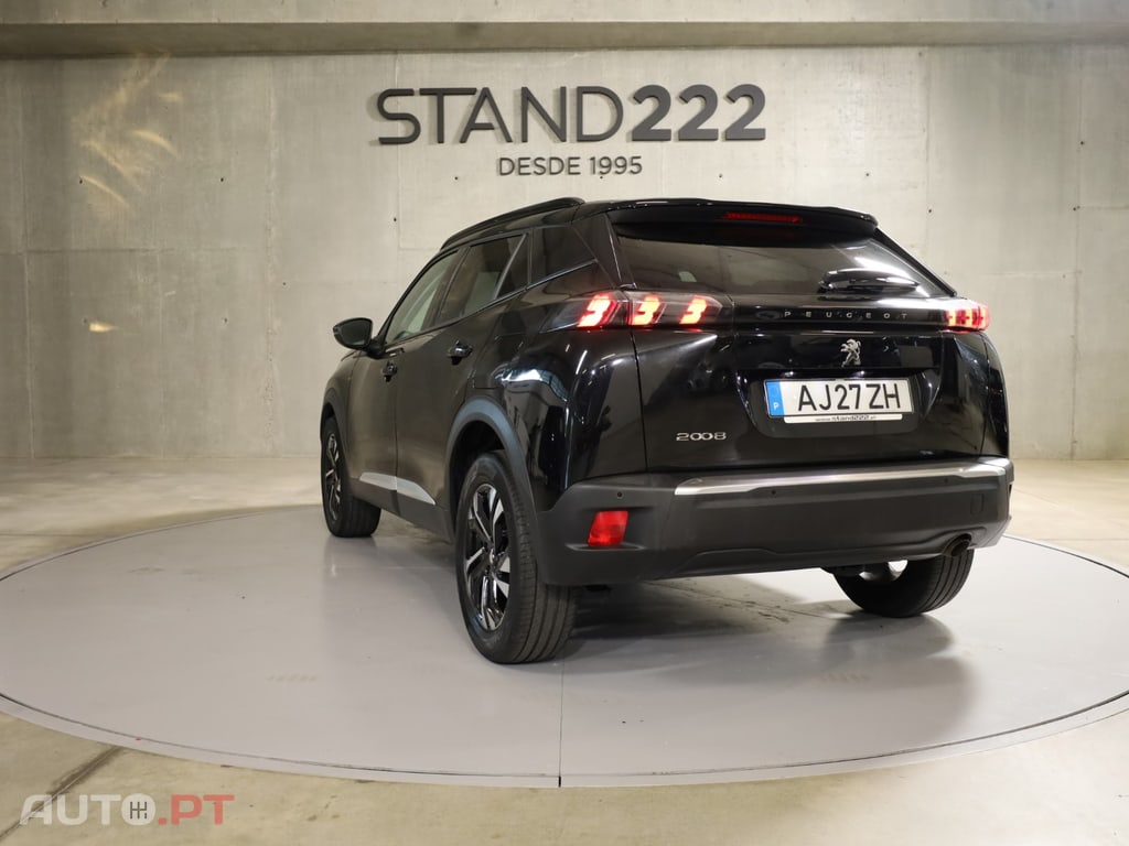 Peugeot 2008 1.2 Pure Tech Allure