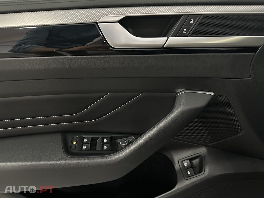 Volkswagen Arteon eHybrid R-Line