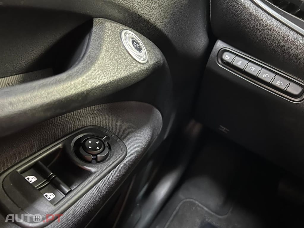 Fiat 500e Elétrico 70kW 95cv