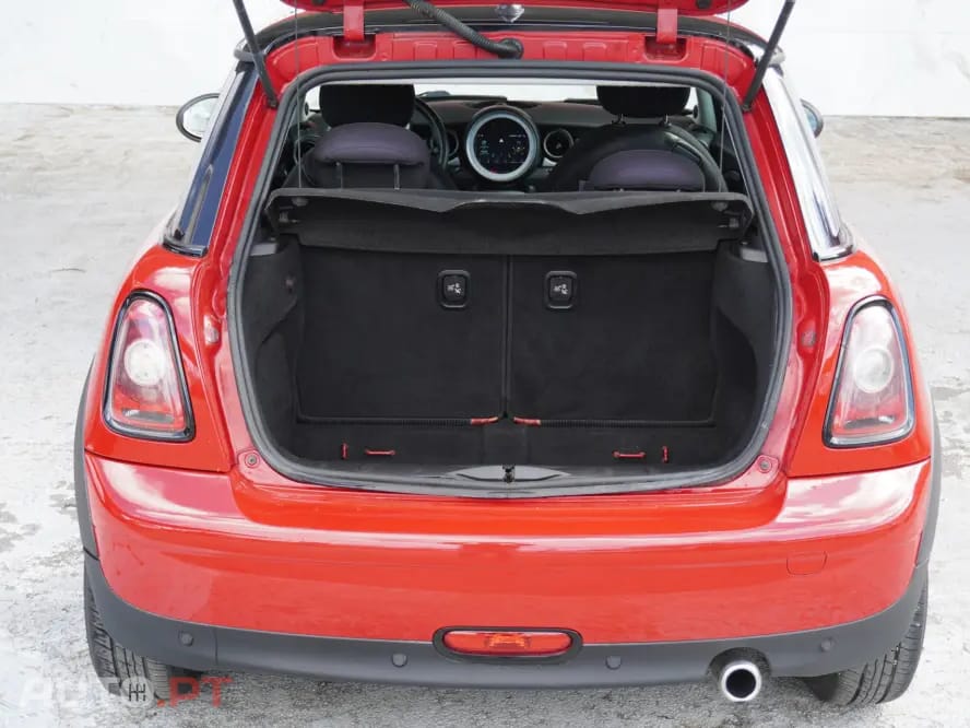 MINI Cooper Cooper D