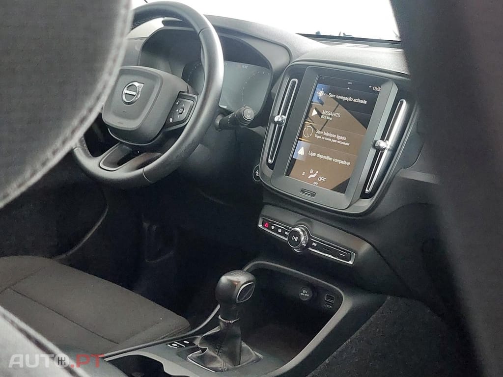 Volvo XC40 1.5 T2 Momentum