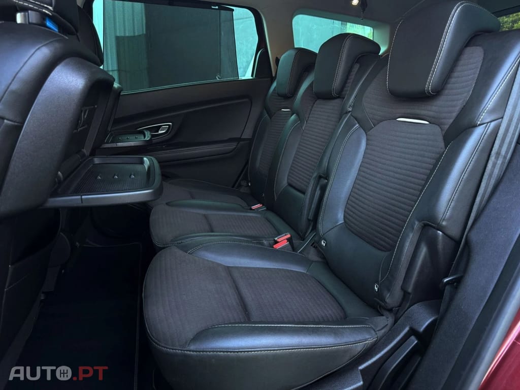 Renault Grand Scénic 1.6dCi BOSE EDITION (EDC)
