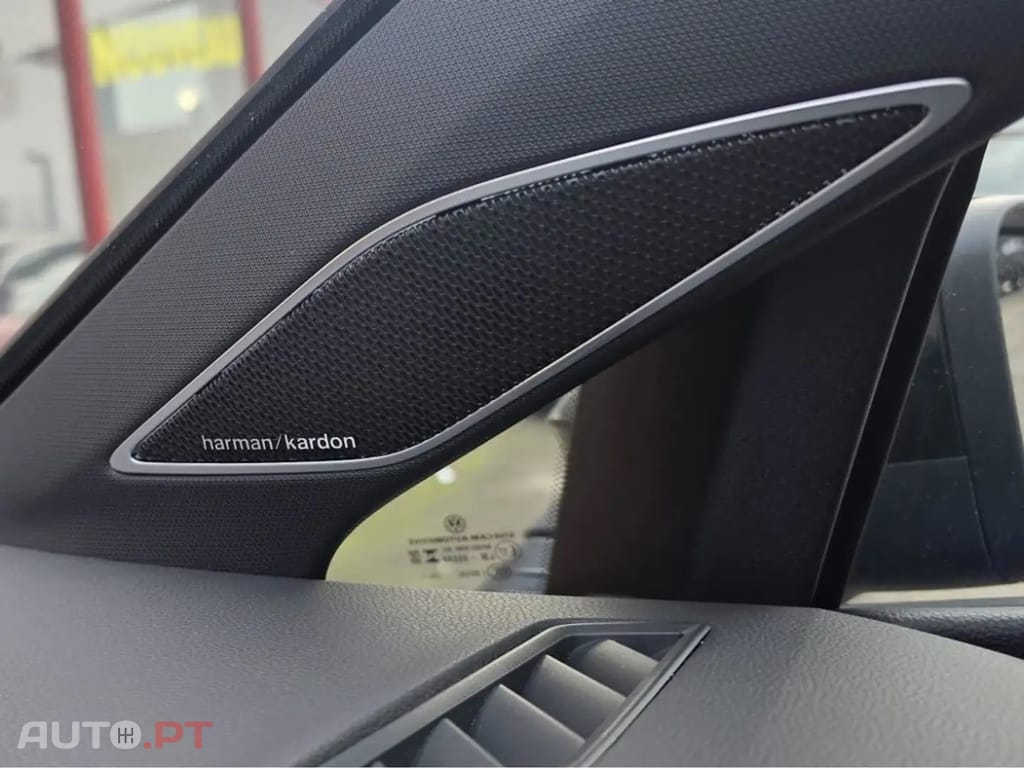 Volkswagen Golf 2.0 TSI R Black Edition